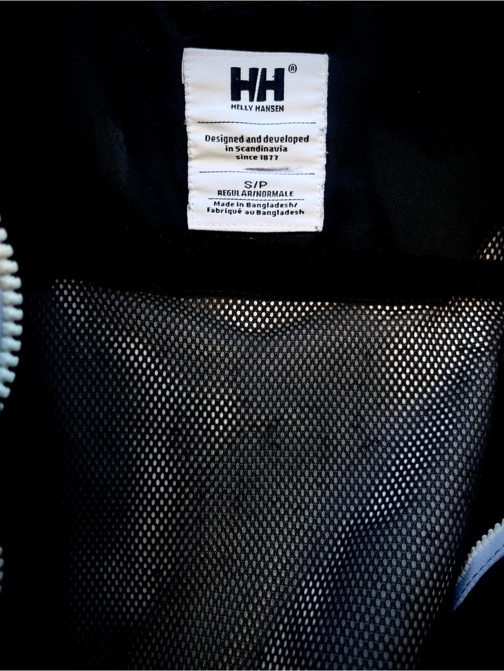 Helly Hansen Women’s Black Helly Tech Waterproof Rain Jacket Size S - Picture 8 of 13